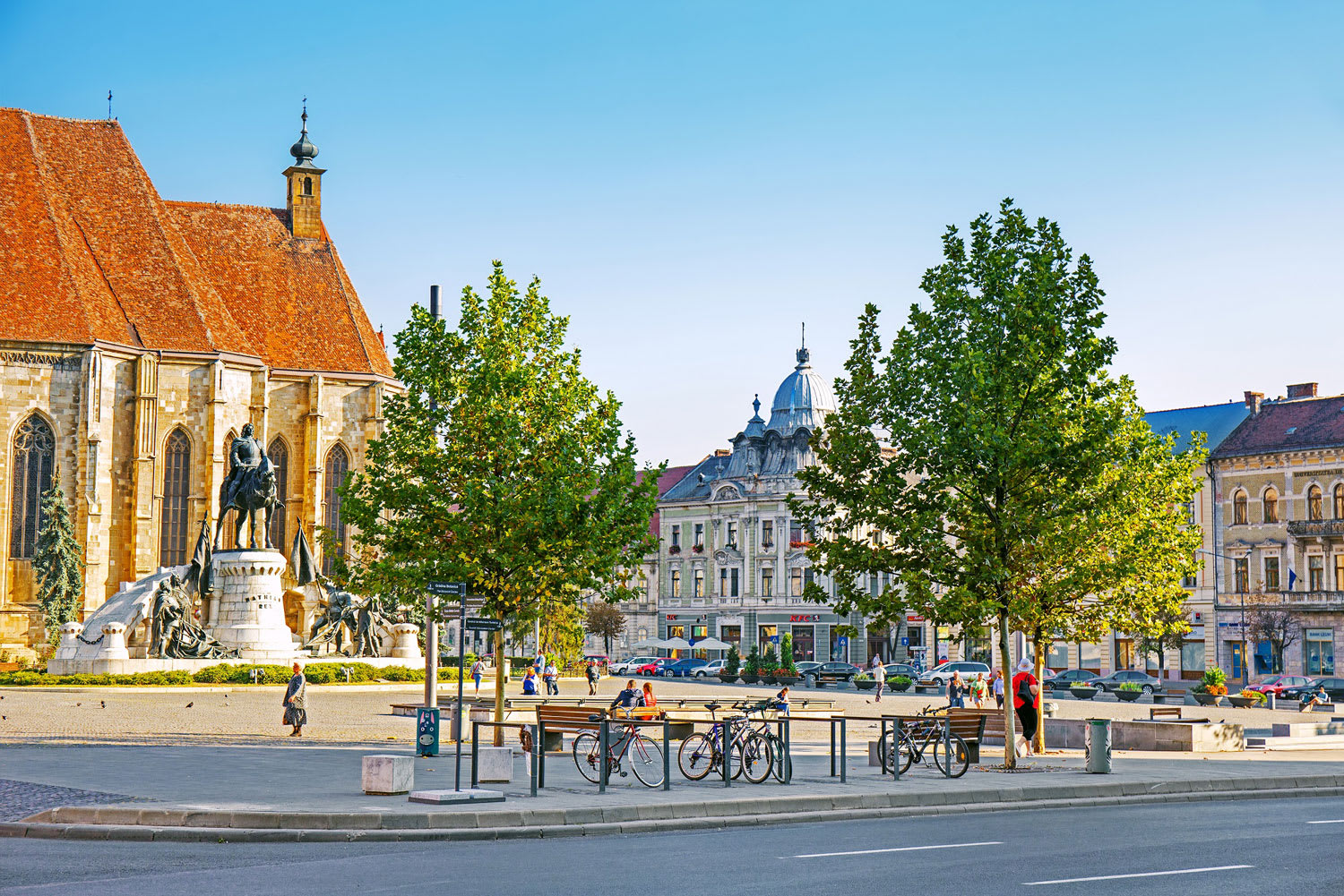 Cluj-Napoca historic city center with gothic church and colorful buildings